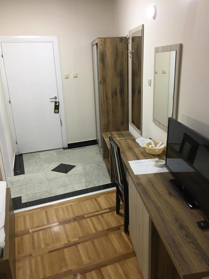 Odmaraliste Vidik Hotel Lazarevac Luaran gambar